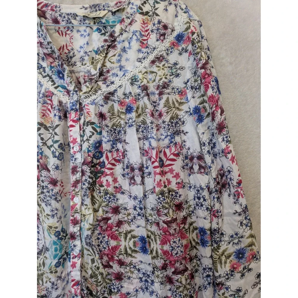 Caffé Marrakesh Blouse Women's XL White Floral Lace Trim Button Front - Picture 6 of 10